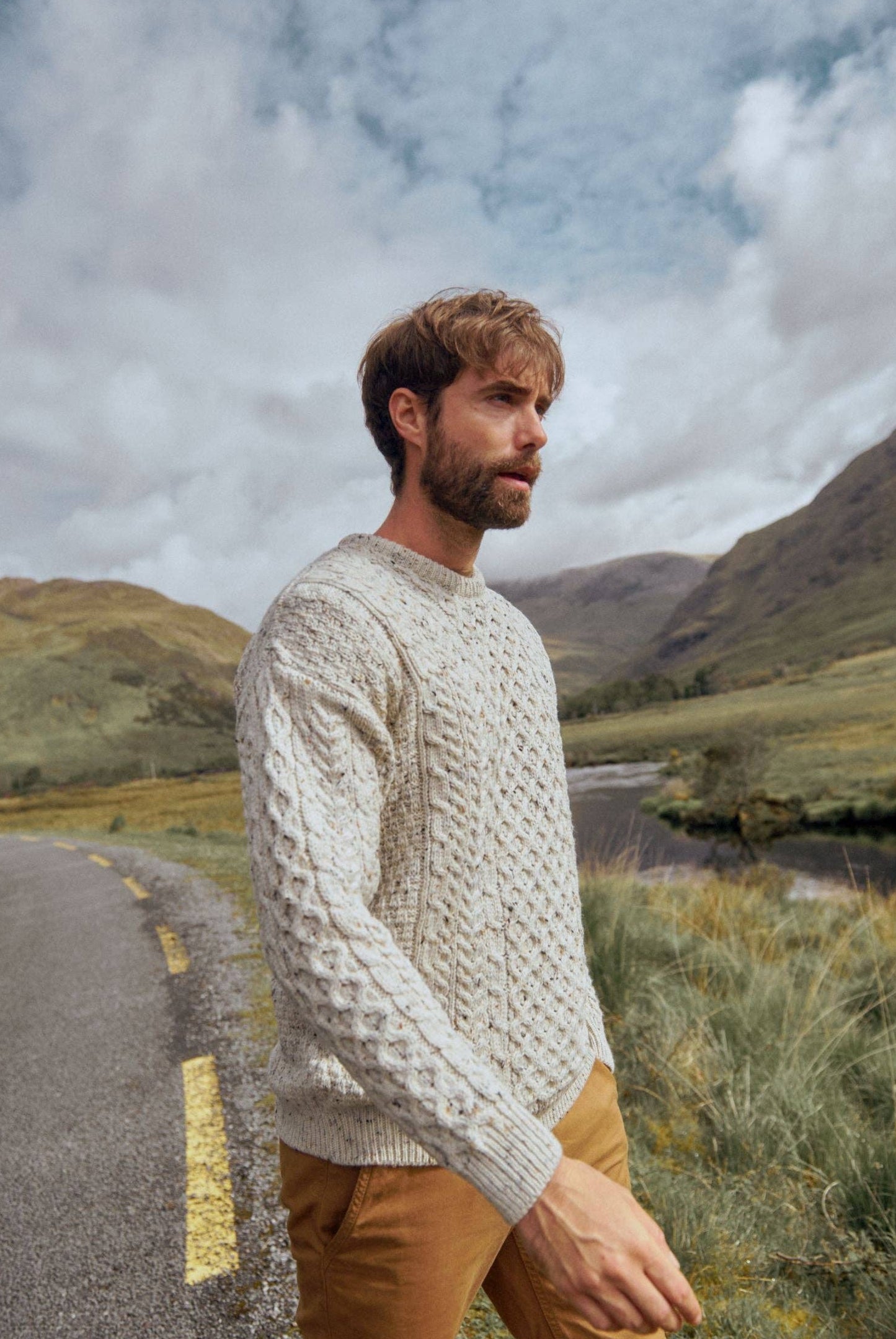 Inisheer Traditional Mens Aran Sweater - Flecked Cream: L