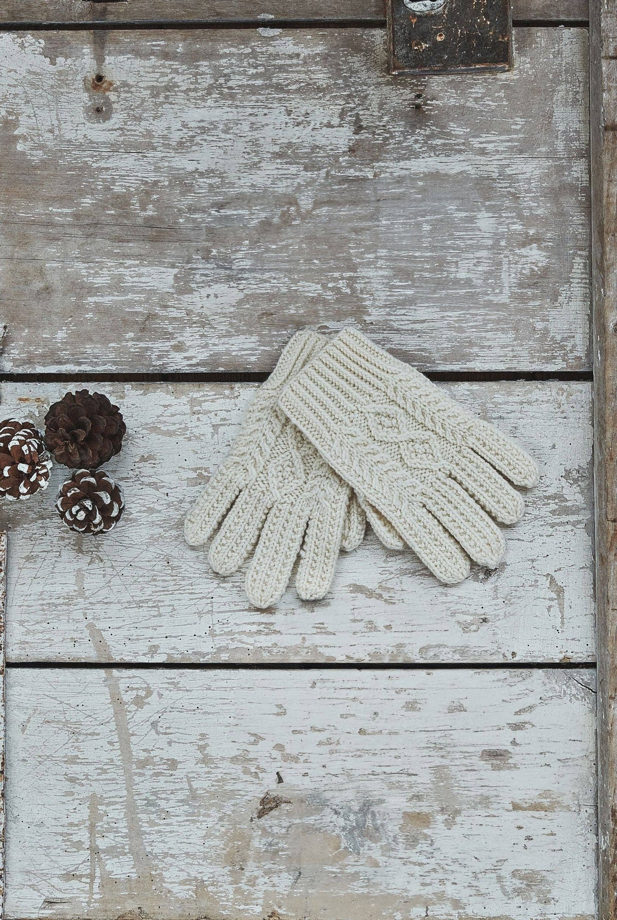 Killeany Aran Handknit Merino Gloves - Cream: M