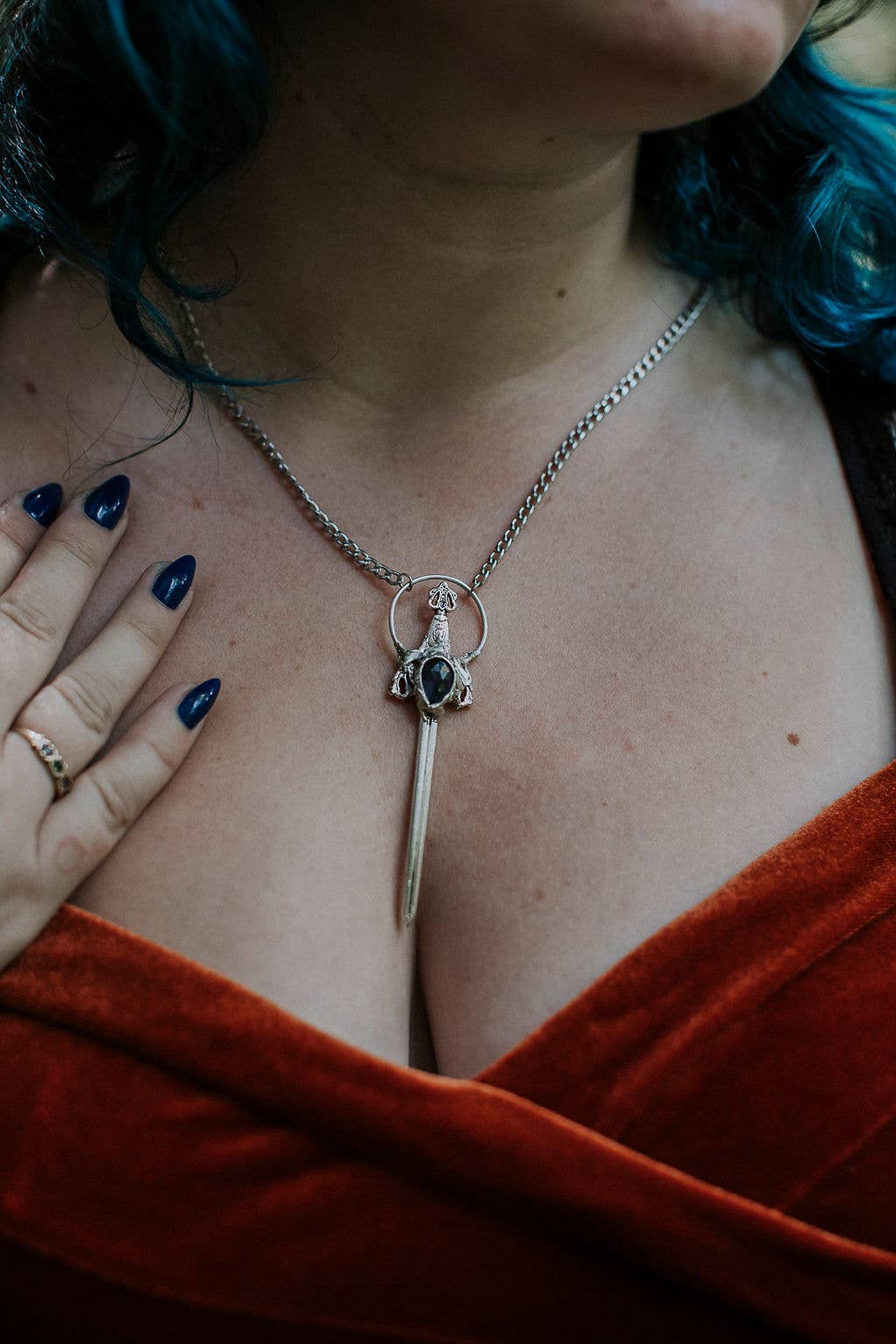 Feyre Sword Necklace – Iolite & Sterling Silver