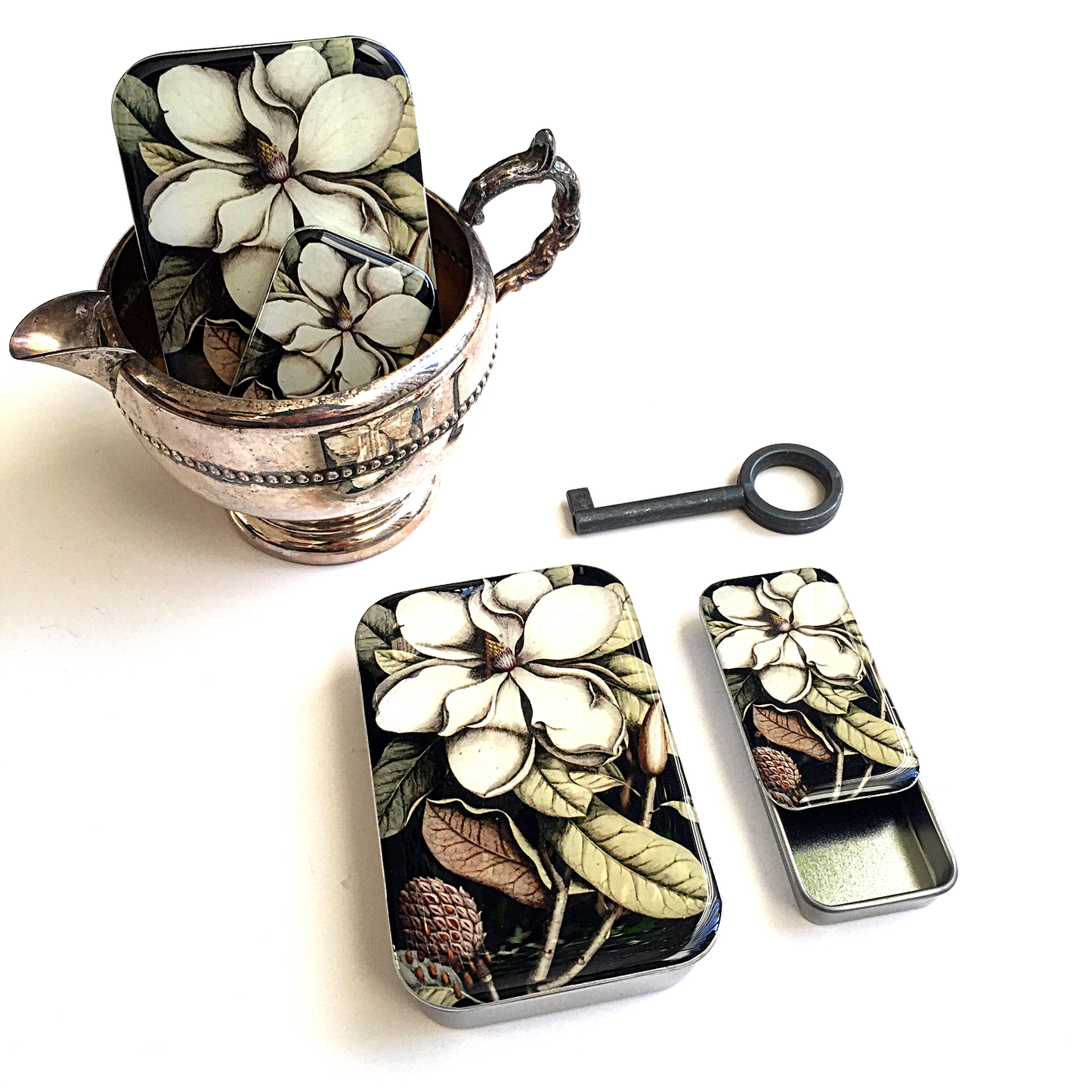 Large Magnolia Tin