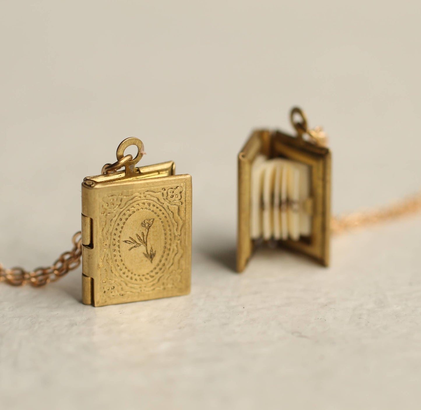 Personalised Engraved Book Locket: Blank Paper Message