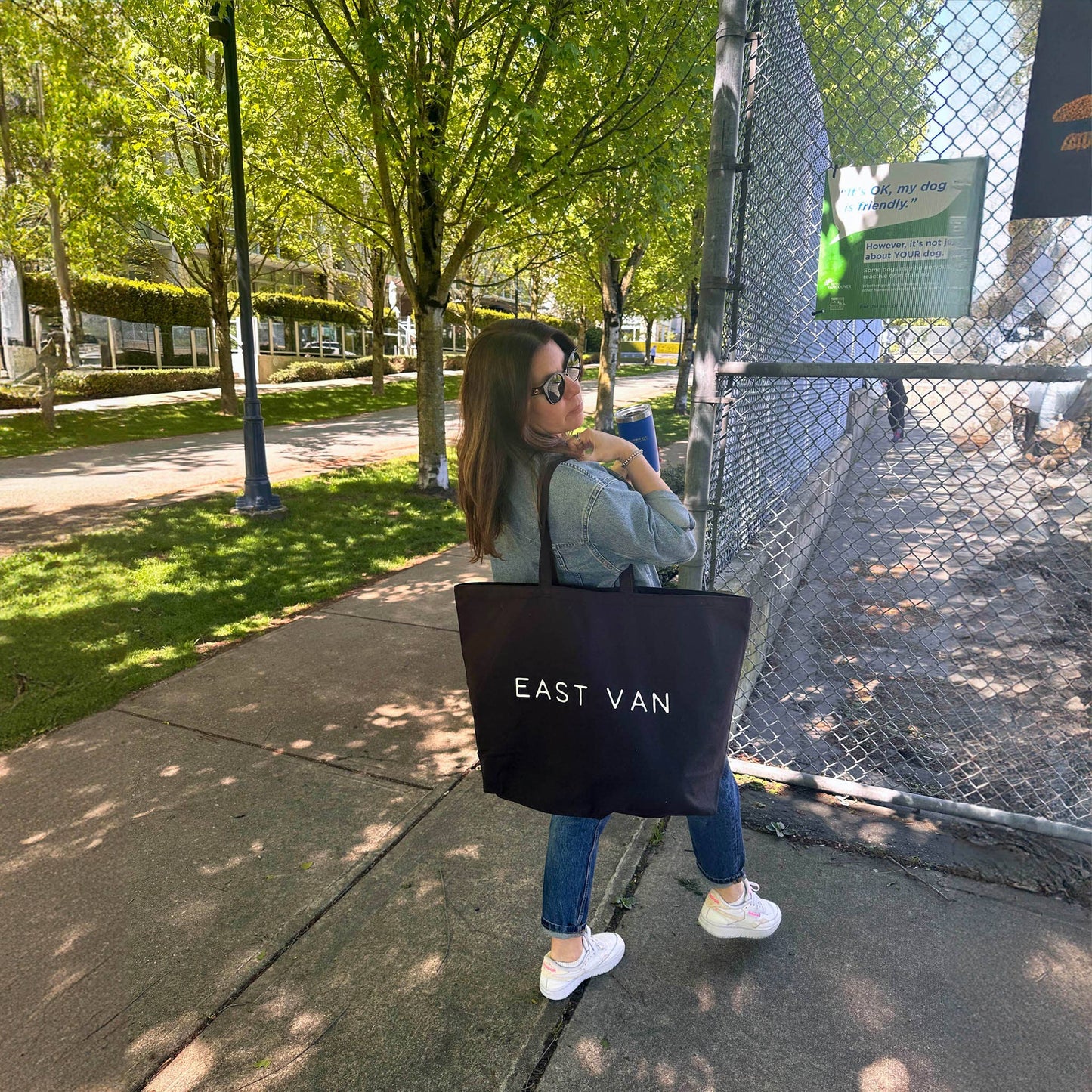 WINNIPEG TOTE BAG
