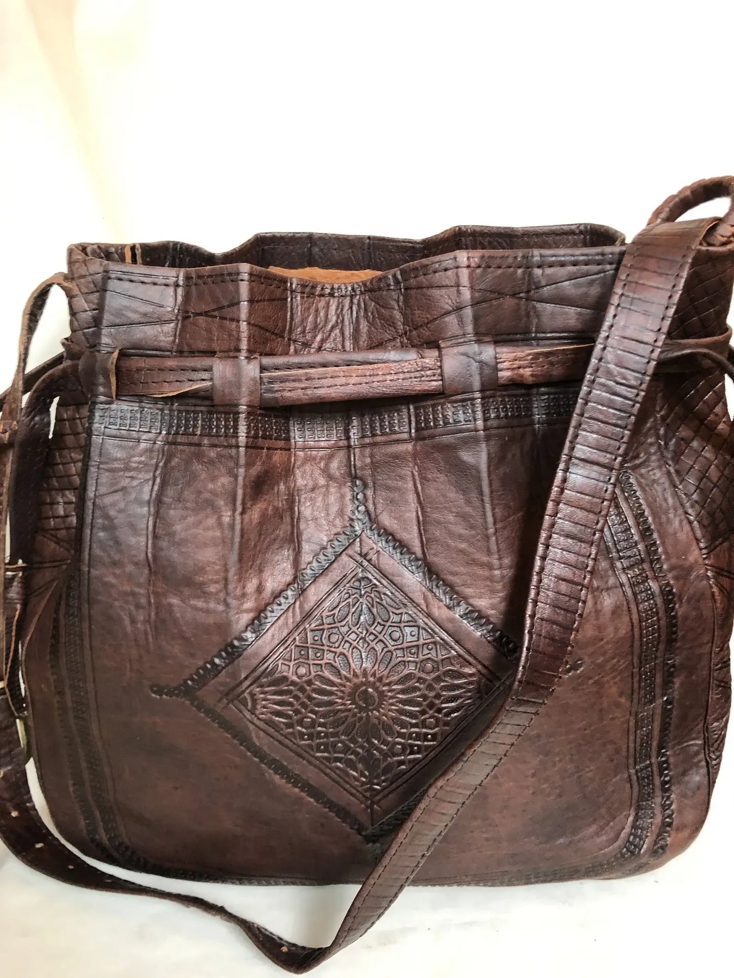 Moroccan Leather Bucket Shoulder Drawstring Bag