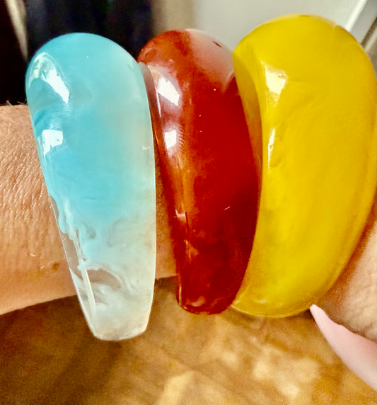 Loose Lucite Cuff Bangle- Italian Resin Bracelet: Tortoise / Medium