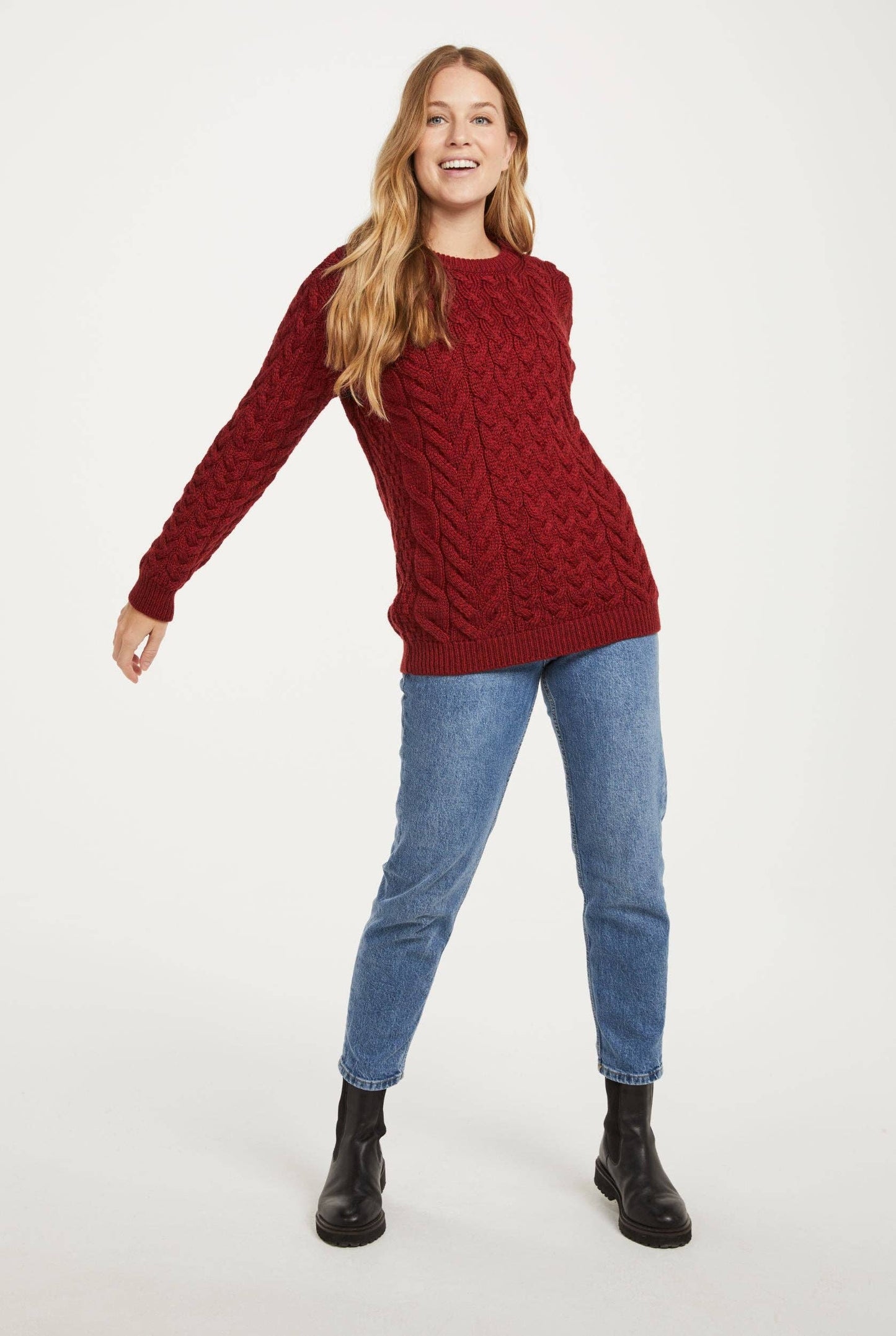 Omey Ladies Aran Crew Neck Sweater - Rua Red: S