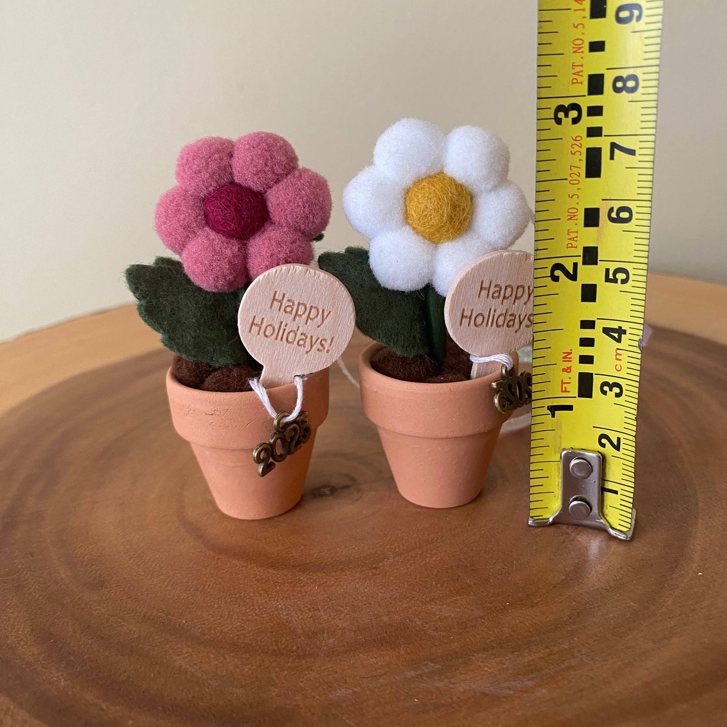 Holiday Mini Pom, Macrame/Felt Flower Tree Ornament: Burgundy w/ Knotted Middle