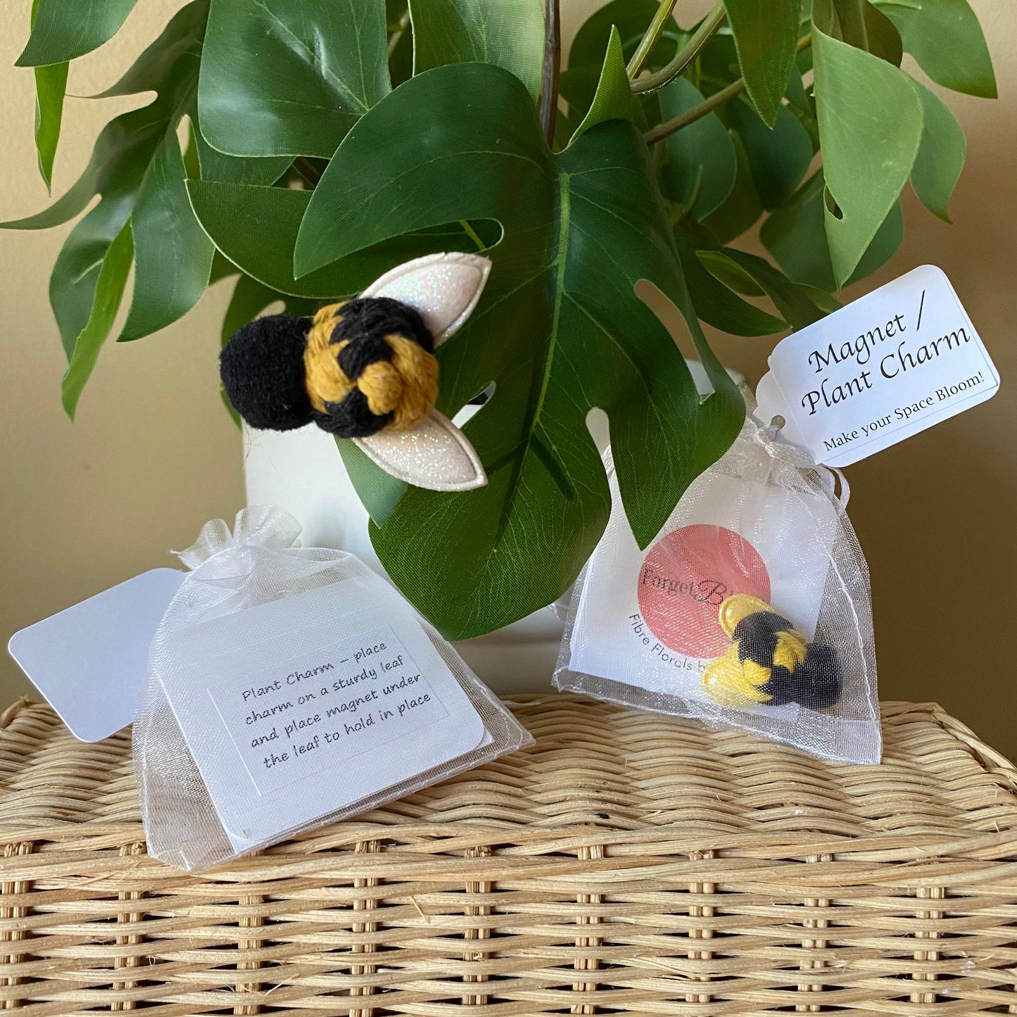 Plant Charm/Magnet (Macrame Bee): White Wing Small