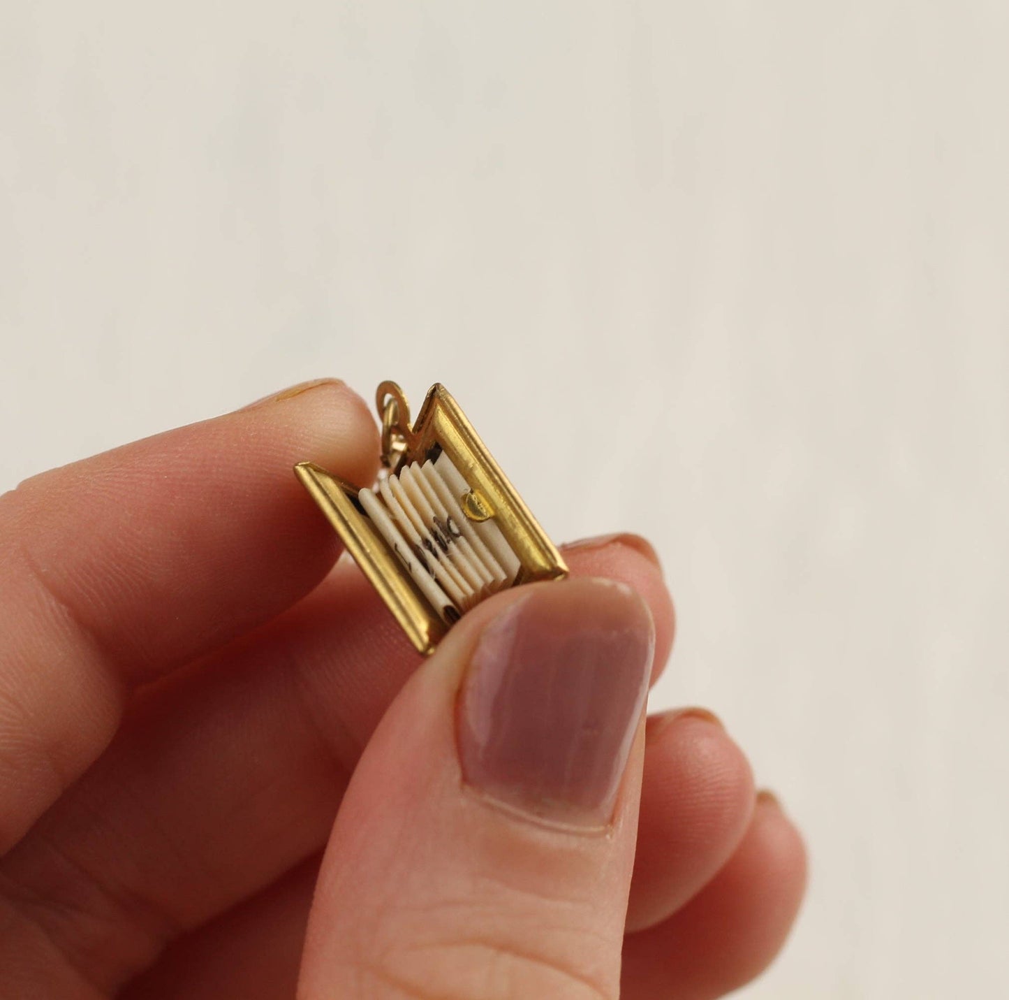 Personalised Engraved Book Locket: Blank Paper Message