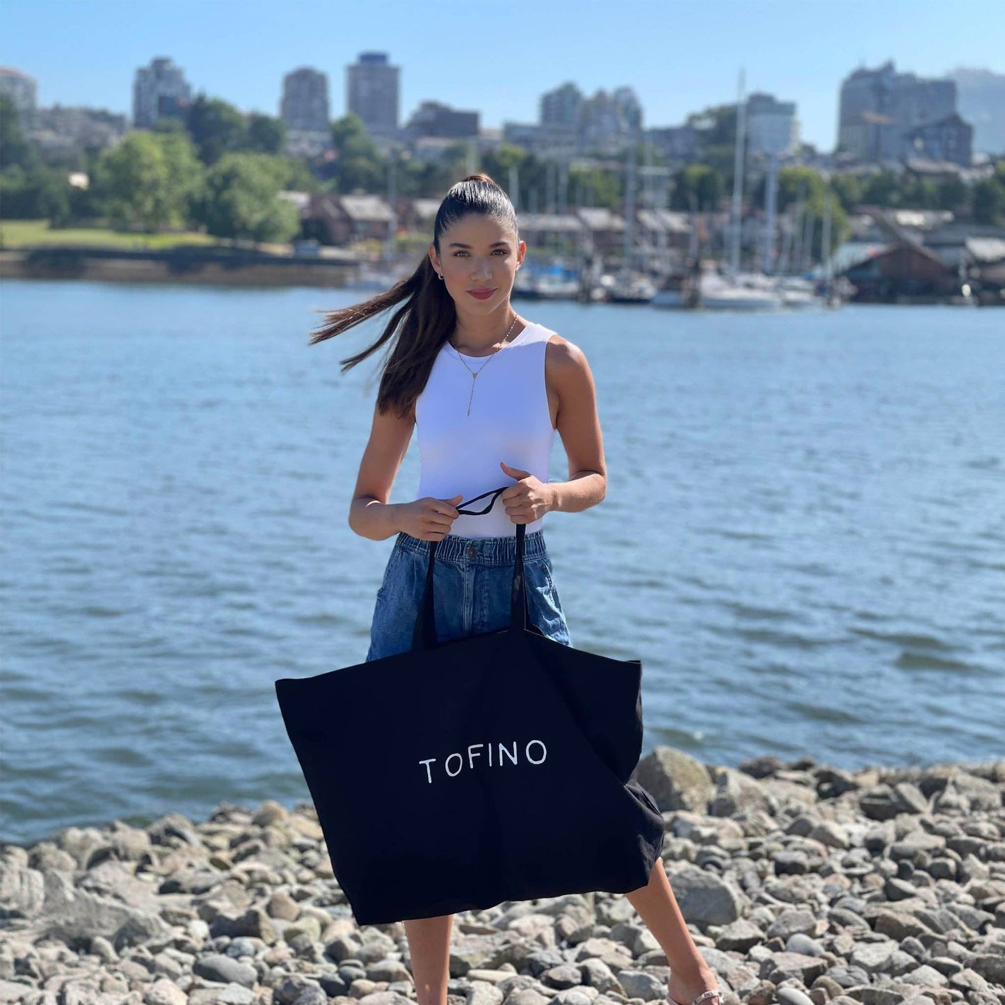 WINNIPEG TOTE BAG