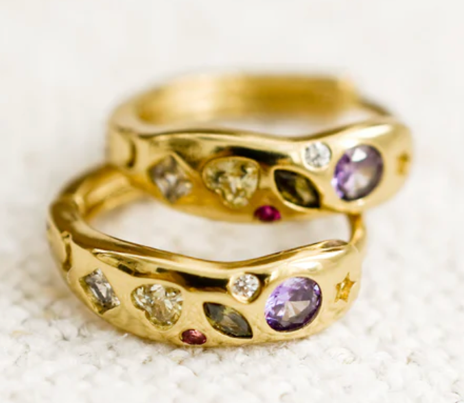 Confettie Galaxy Huggie Hing Hoop