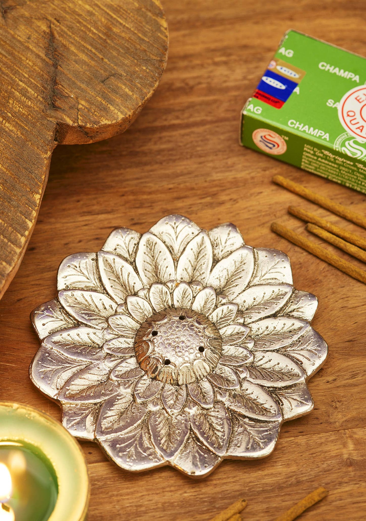 Flower Round Incense Holder