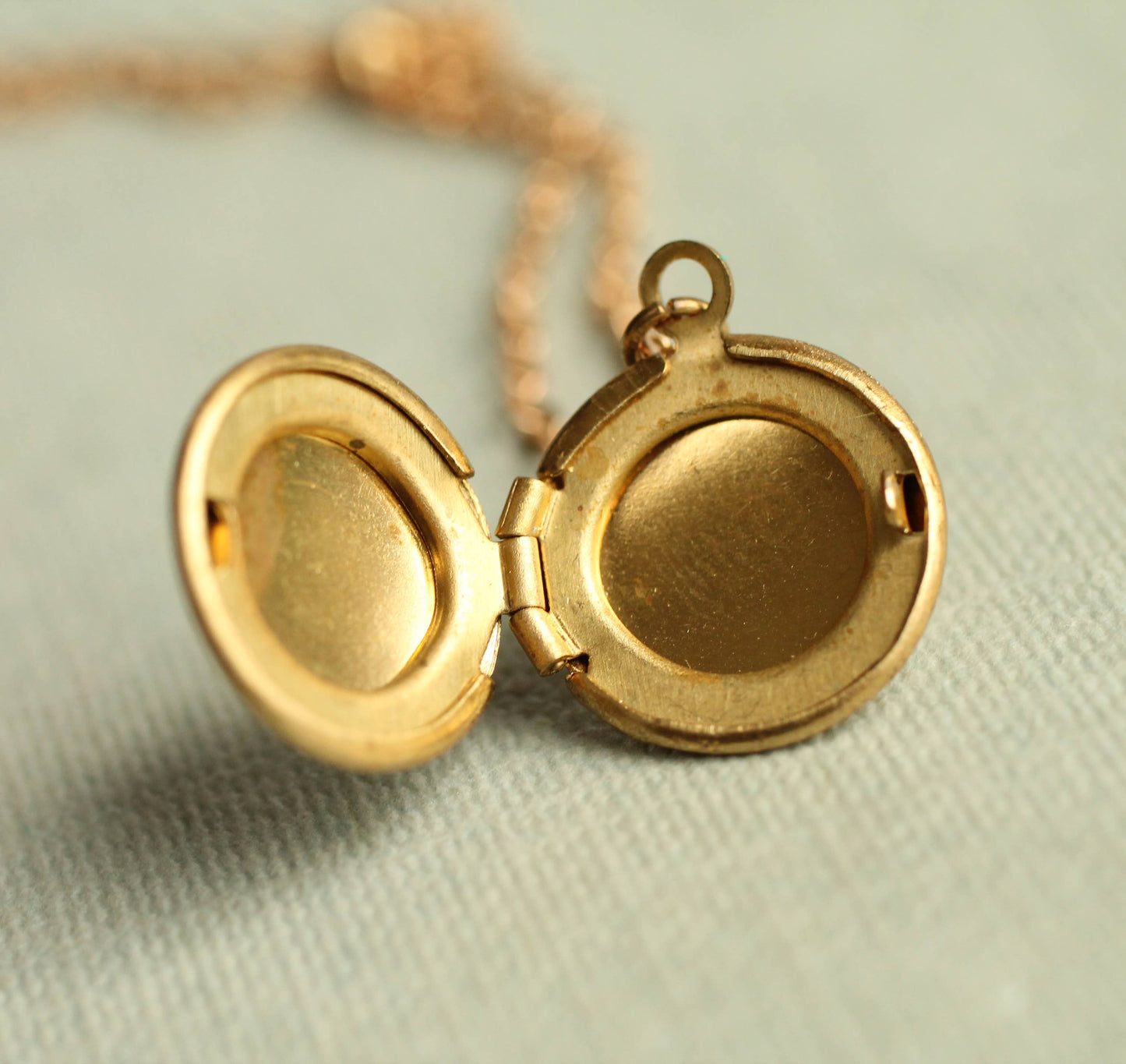 Tiny Gold Daisy Locket