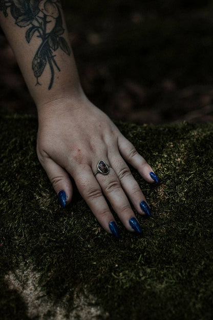 Garnet Pebble Ring: 8