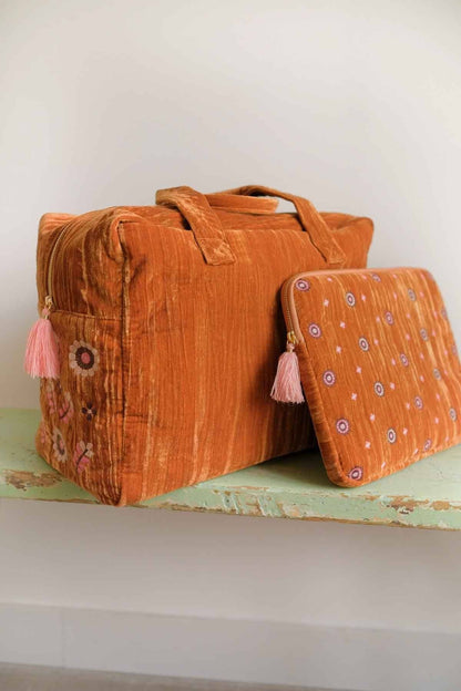 Amy 36-Hour Travel Bag