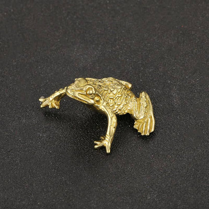 Brass Toad Artwork Ornament Miniature Model: A / Dark