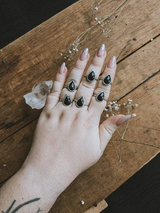 Garnet Ring - Stirling Silver Rustic Ring - Pear Shaped: 7