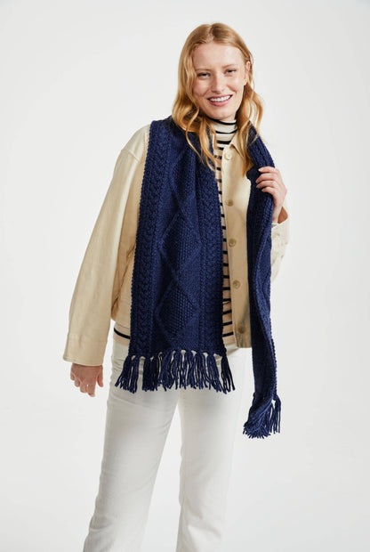 Kinard Aran Scarf - Navy: One Size
