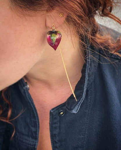 Bud Rose Threader Earrings: Red / Gold