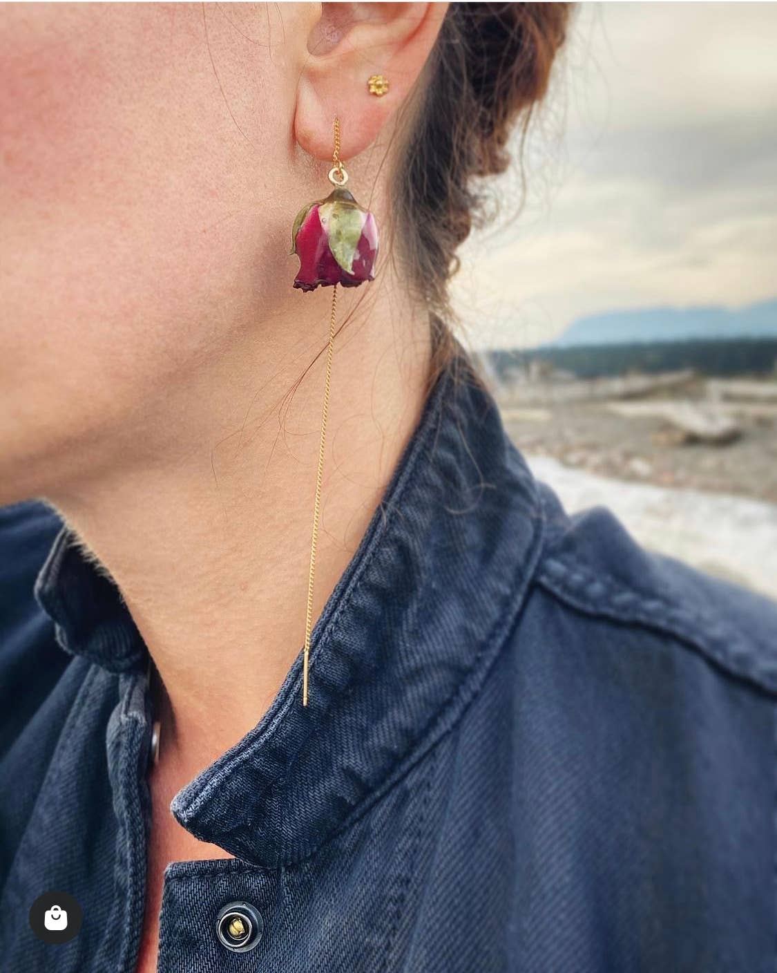 Rose Threader Earrings: Pink / Gold