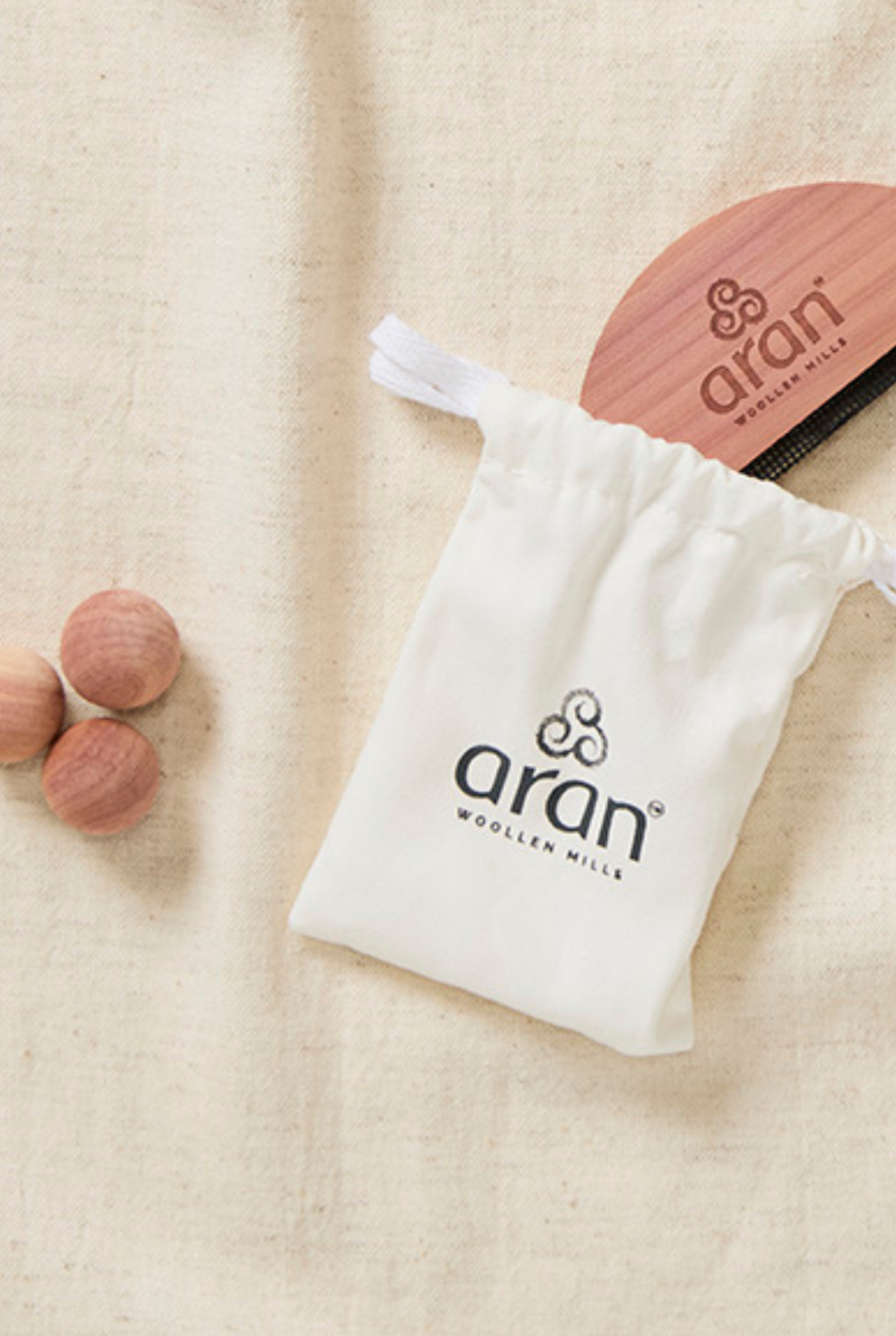 The Aran Care Set: ONE SIZE