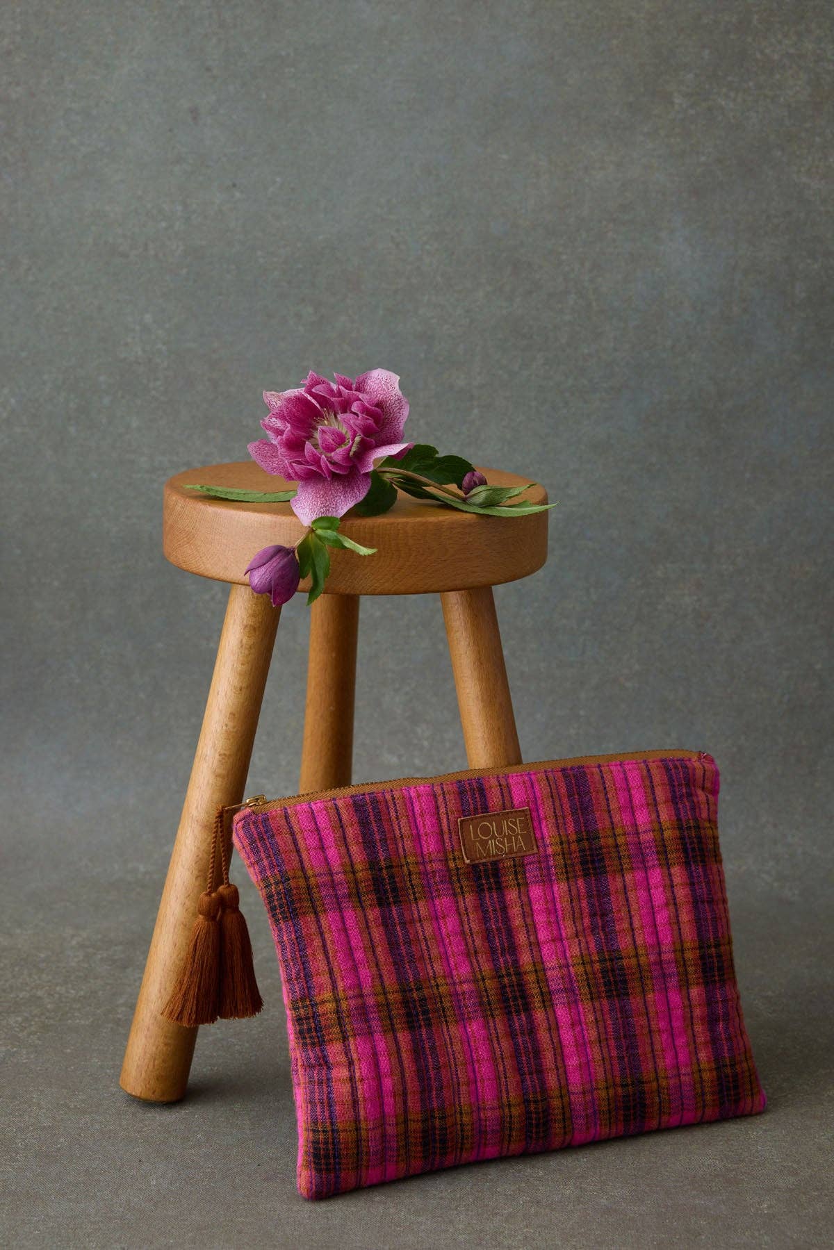 Domina Pouch: Carreaux Rose