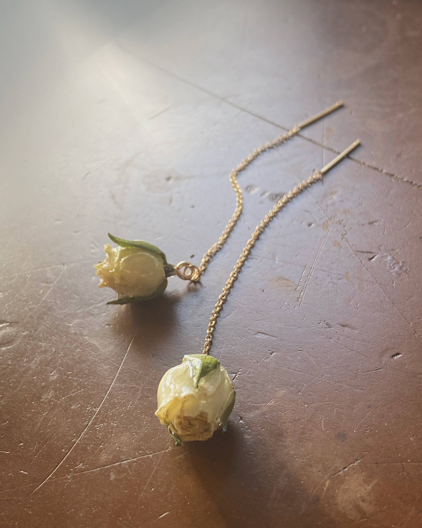 Rose Threader Earrings: Pink / Gold