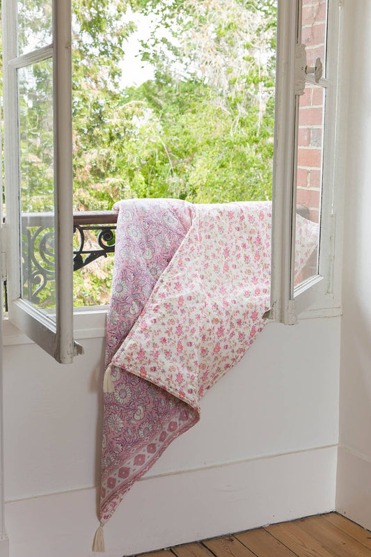 Plaid Enoha - flowers - pink - white - purple: Pink Daisy-cream  / M