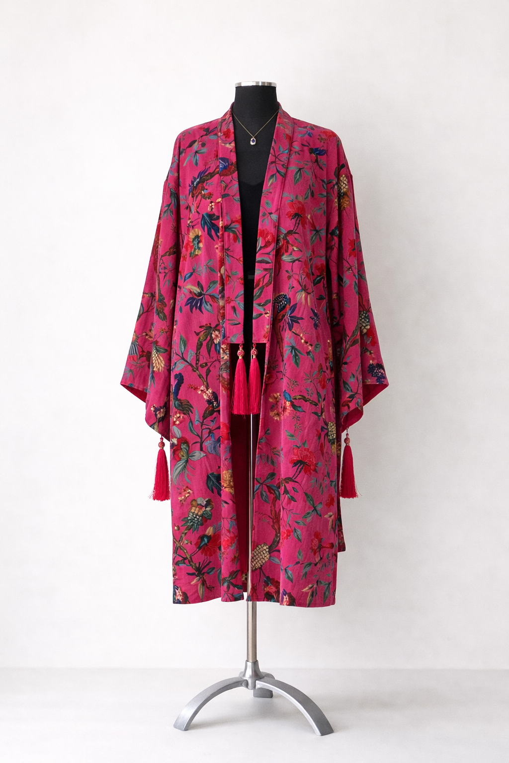 VELVET KIMONO WITH TASSLES