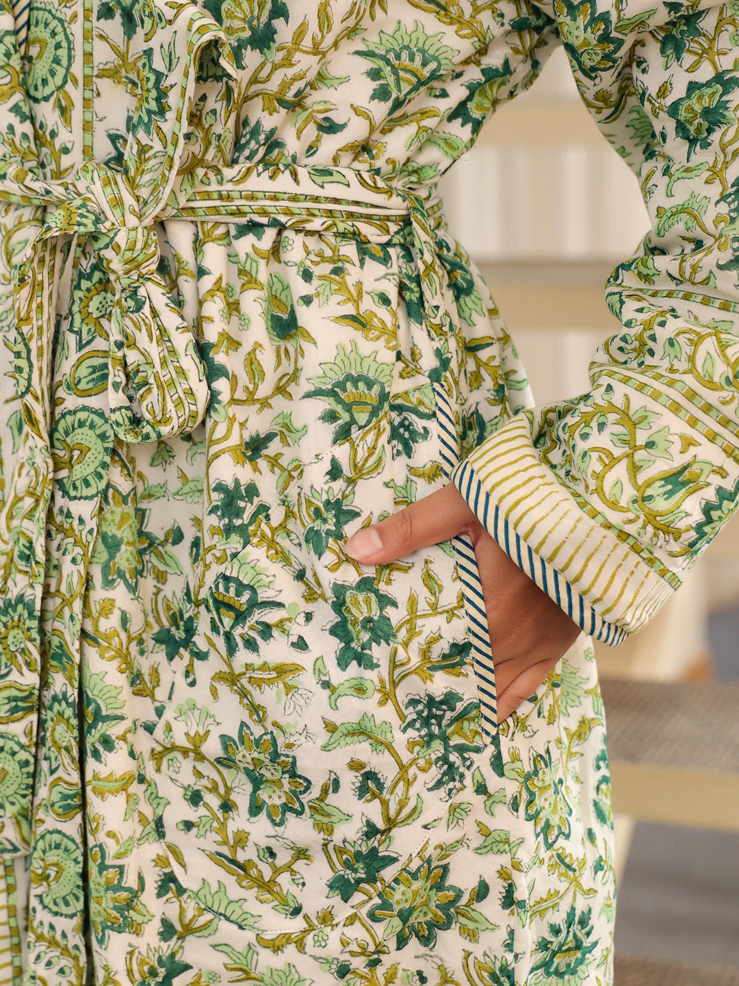 Udaipur Quilted Reversible Robe