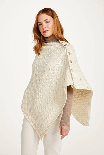 Glenbeigh Aran Cape - Cream: One Size