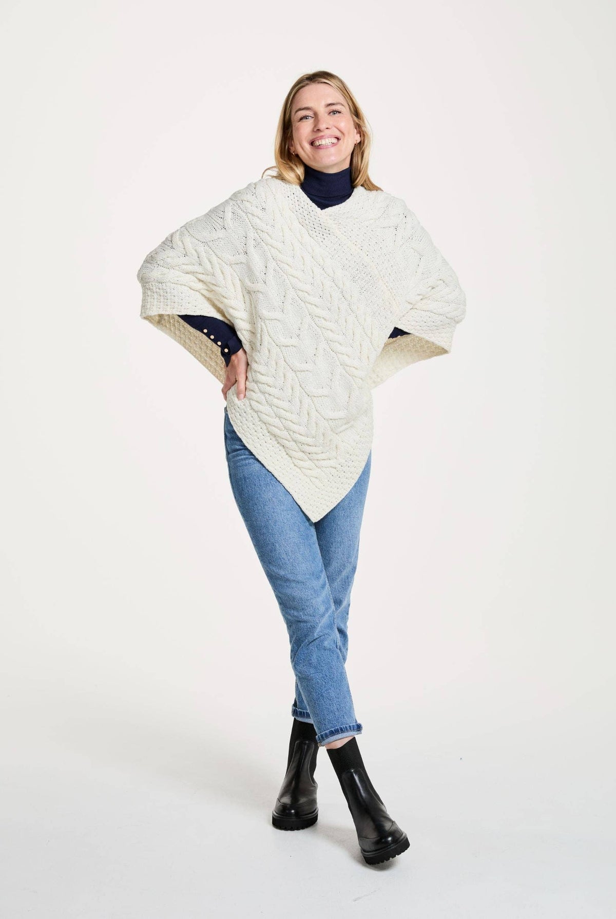 Aasleagh Falls Ladies Aran Poncho - Cream: One Size