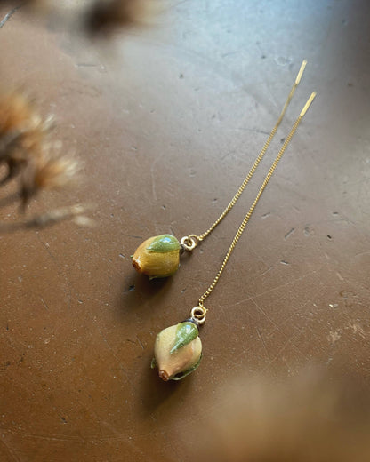 Bud Rose Threader Earrings: Red / Gold