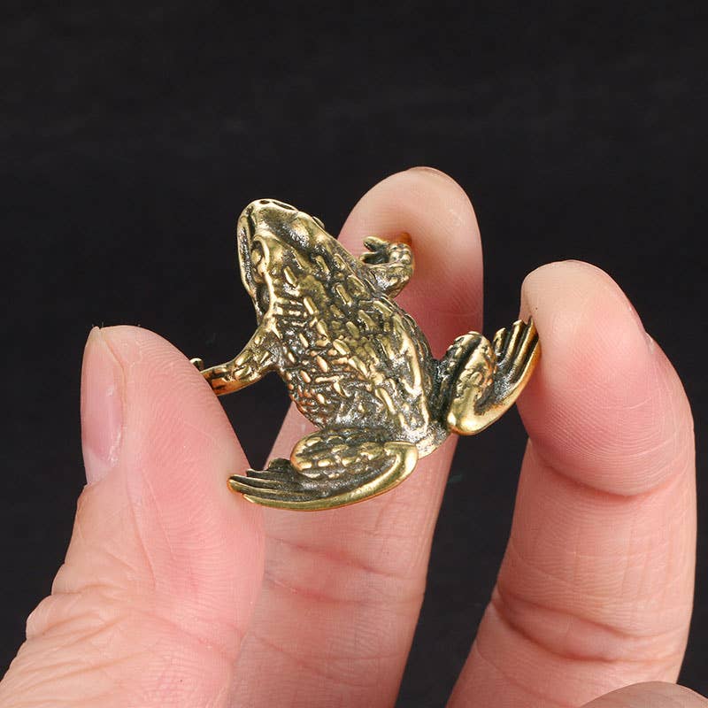 Brass Toad Artwork Ornament Miniature Model: A / Dark