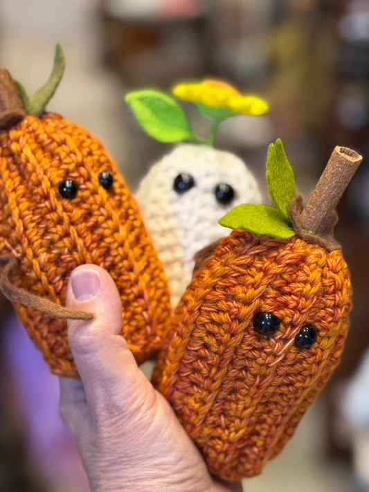 Handmade Ghosties & Pumpkins 